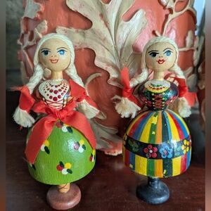 Vintage European Hand-Painted Wooden Peg Figure Dolls Folk Art